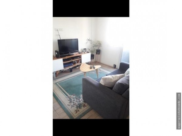 Piso 2 amb con balcon