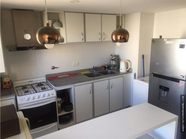 Piso 2 amb con balcon