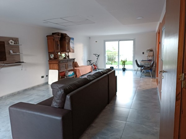 Chalet moderno ideal dos familias