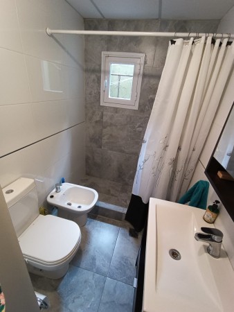 Chalet moderno ideal dos familias