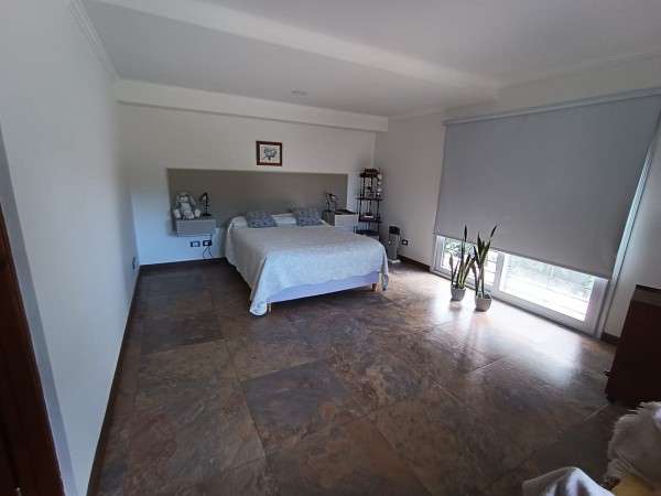 Chalet moderno ideal dos familias