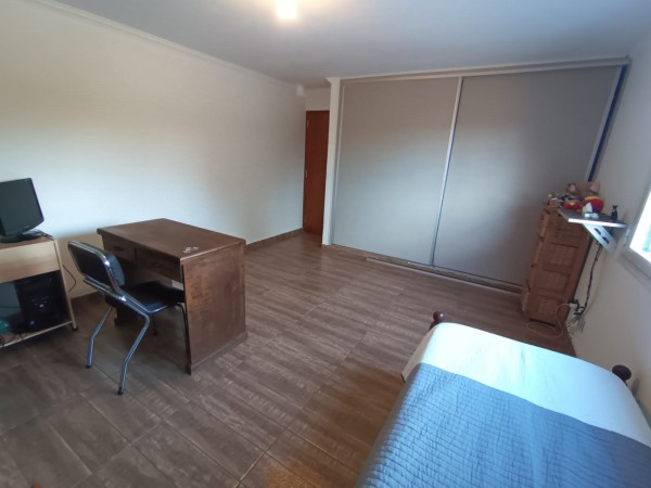 Chalet moderno ideal dos familias