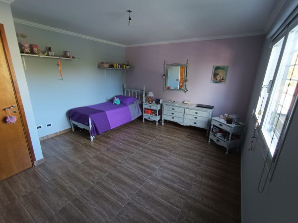 Chalet moderno ideal dos familias