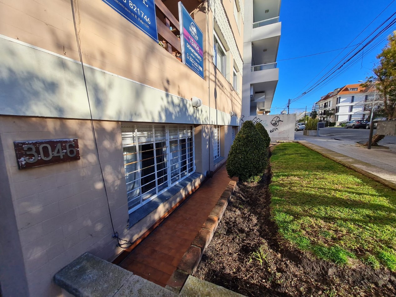 OPORTUNIDAD Departamento Playa grande 4 Amb con cochera y Baulera