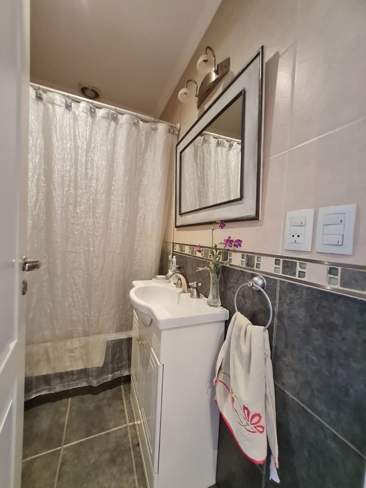 Triplex Barrio San Carlos