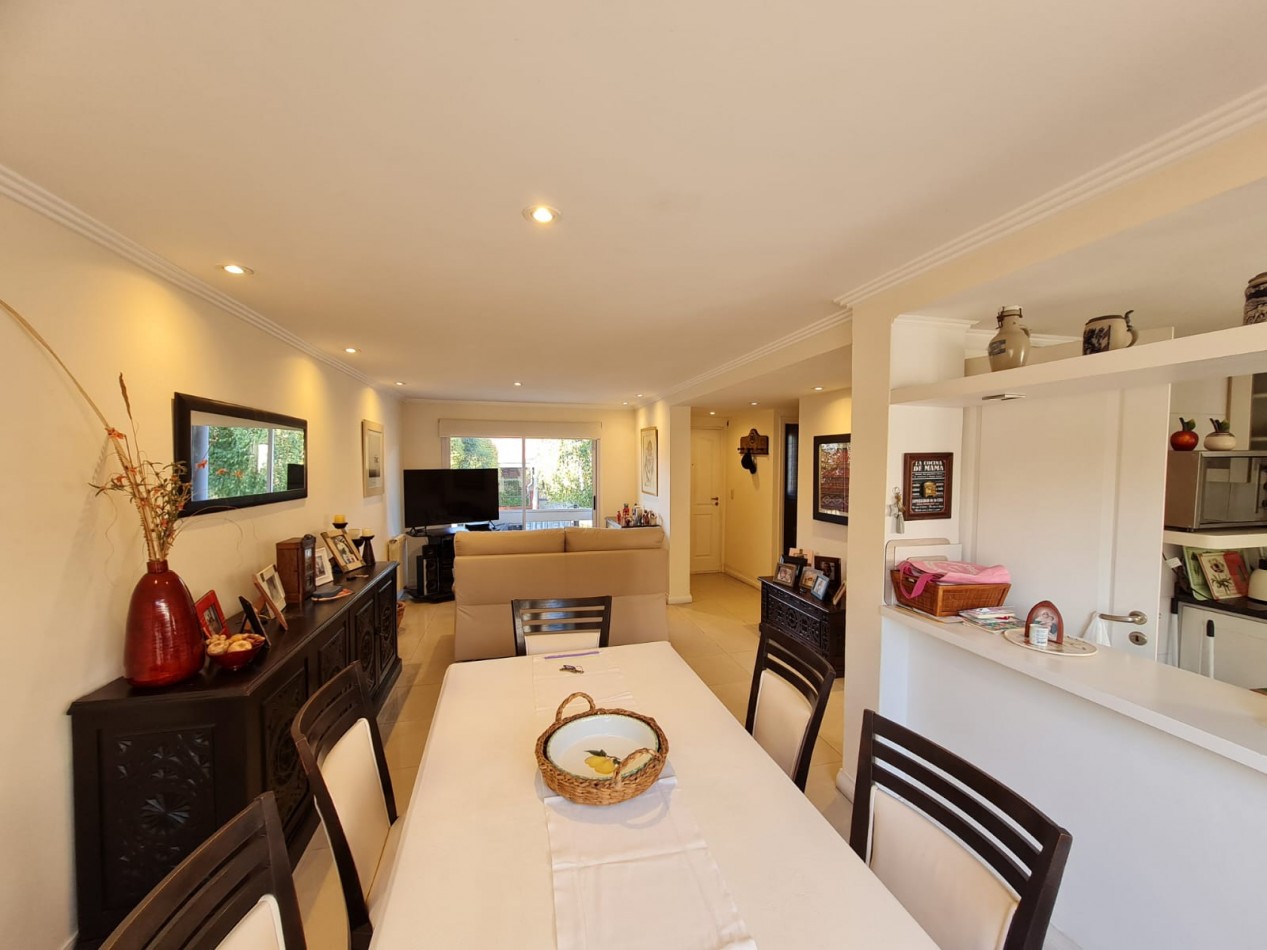 Triplex Barrio San Carlos