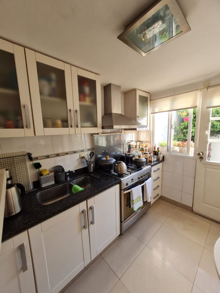 Triplex Barrio San Carlos