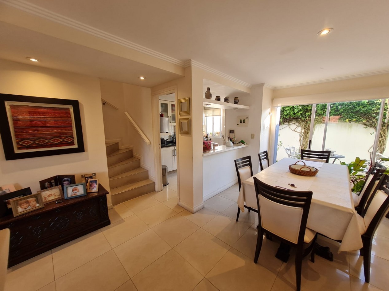 Triplex Barrio San Carlos