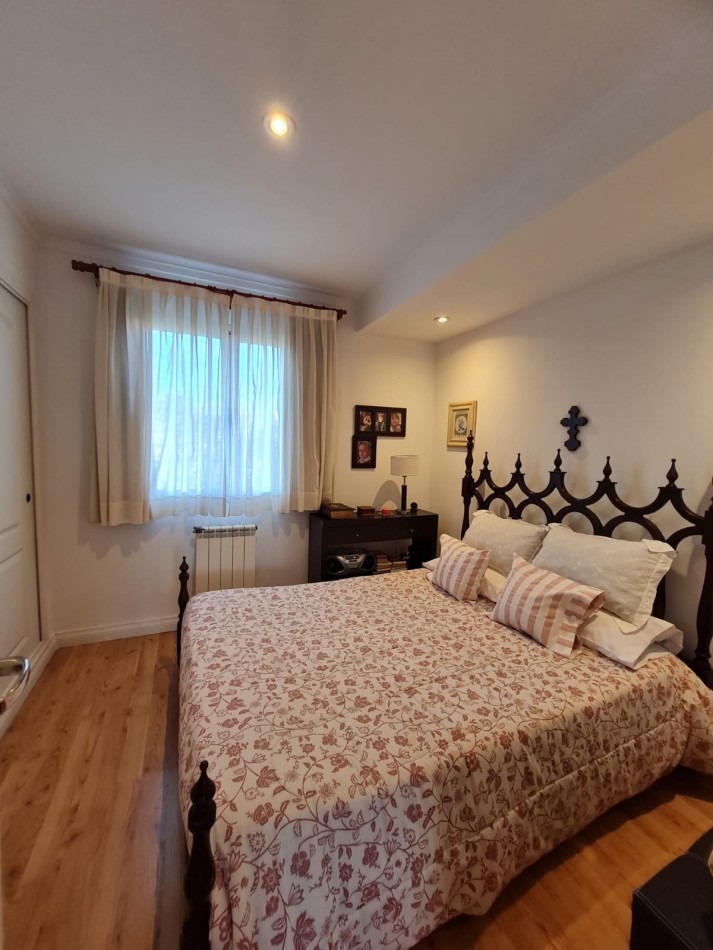 Triplex Barrio San Carlos