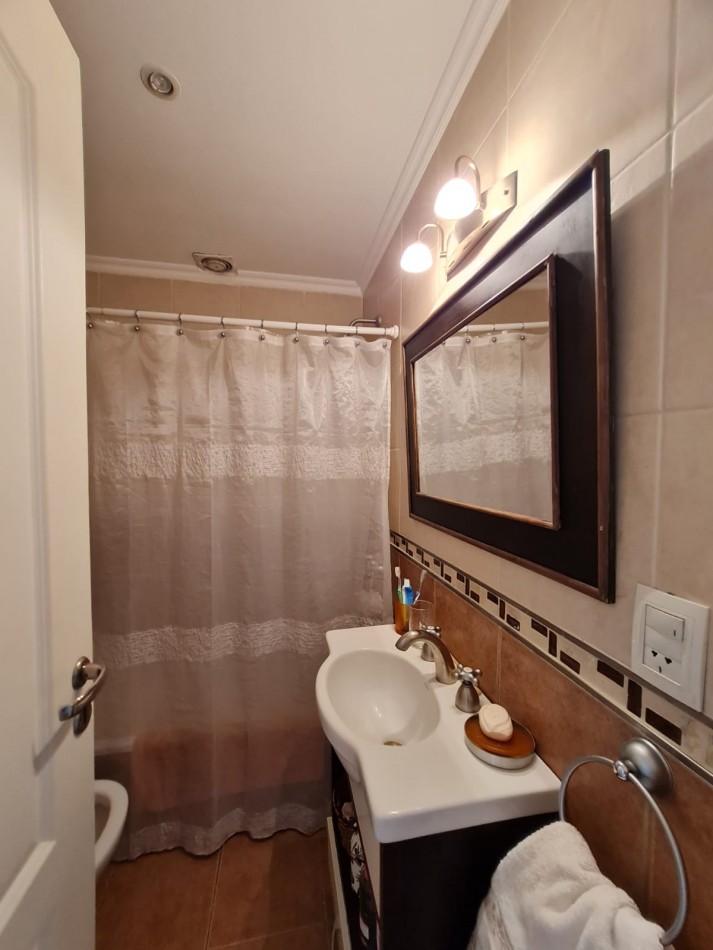 Triplex Barrio San Carlos