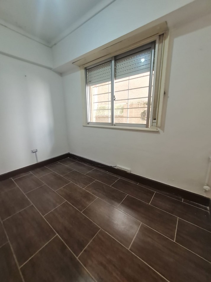 OPORTUNIDAD Departamento Playa grande 4 Amb con cochera y Baulera