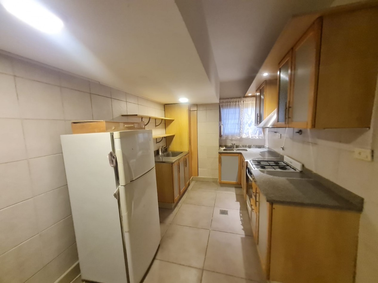 OPORTUNIDAD Departamento Playa grande 4 Amb con cochera y Baulera