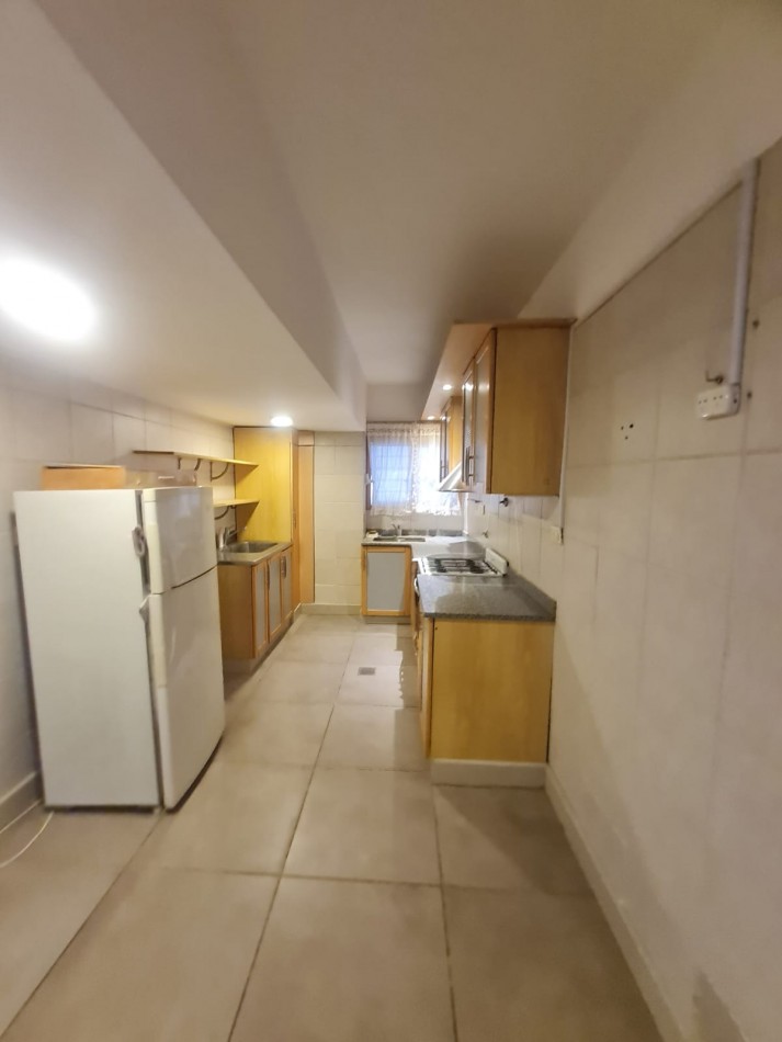 OPORTUNIDAD Departamento Playa grande 4 Amb con cochera y Baulera