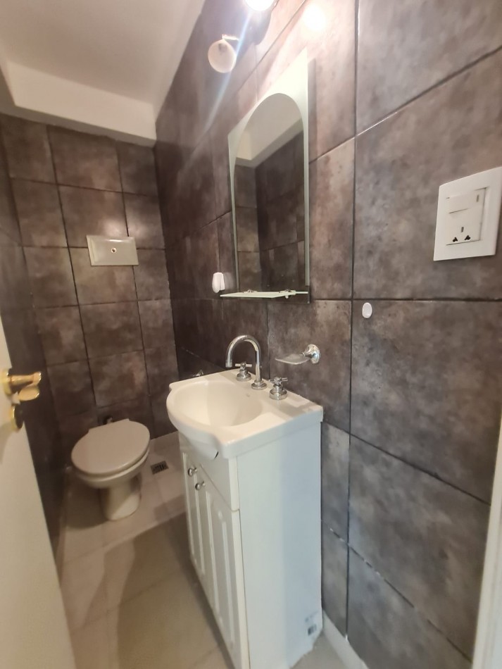 OPORTUNIDAD Departamento Playa grande 4 Amb con cochera y Baulera