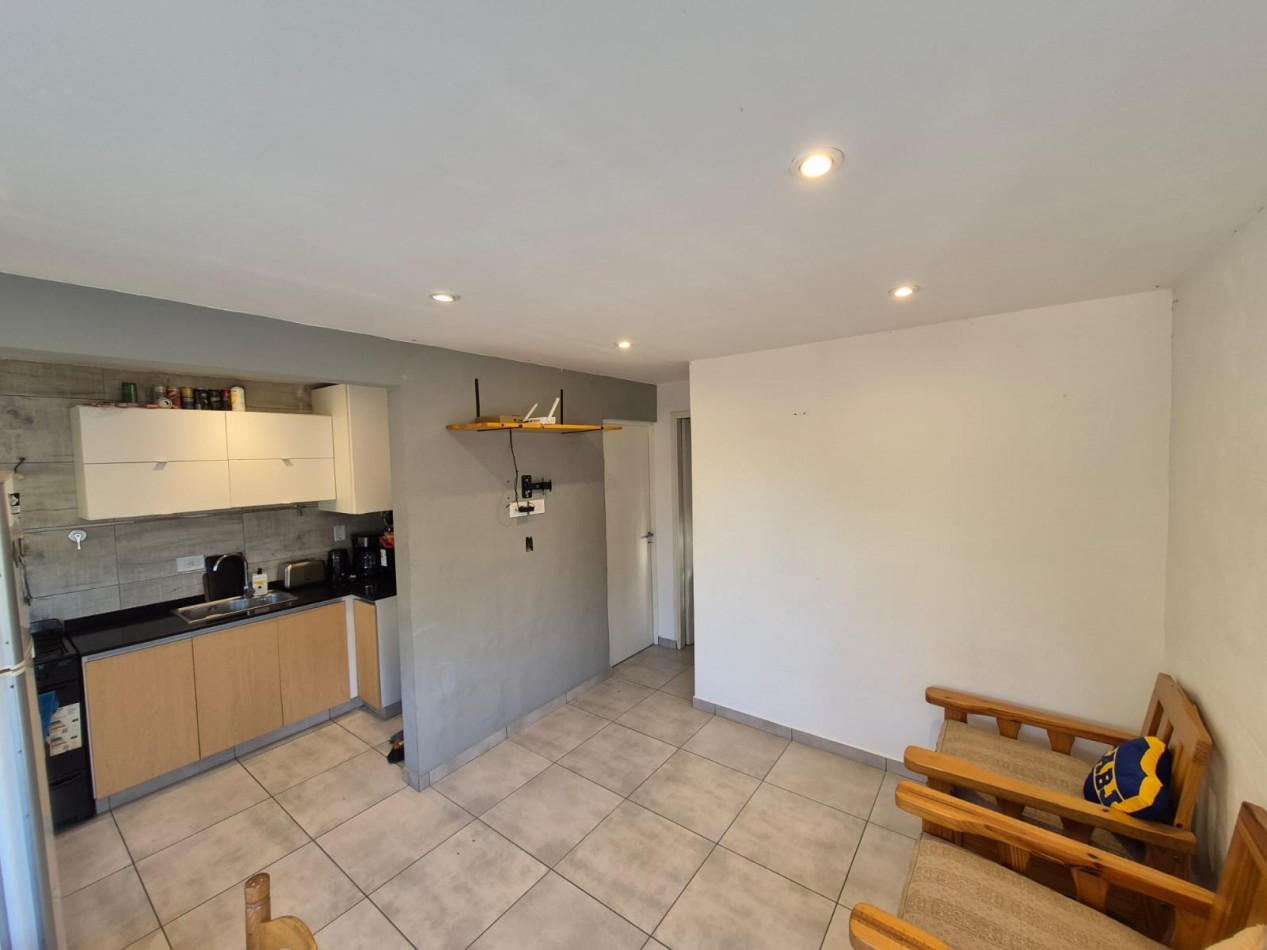 Departamento 2 amb reciclado con cochera fija 