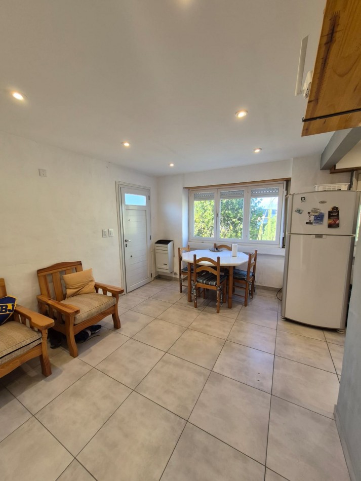 Departamento 2 amb reciclado con cochera fija 