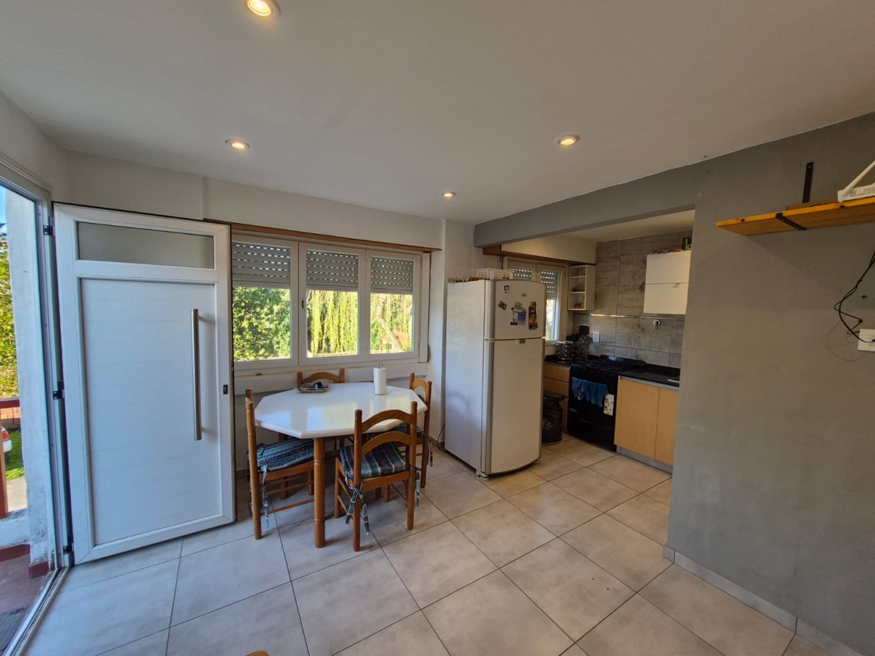 Departamento 2 amb reciclado con cochera fija 