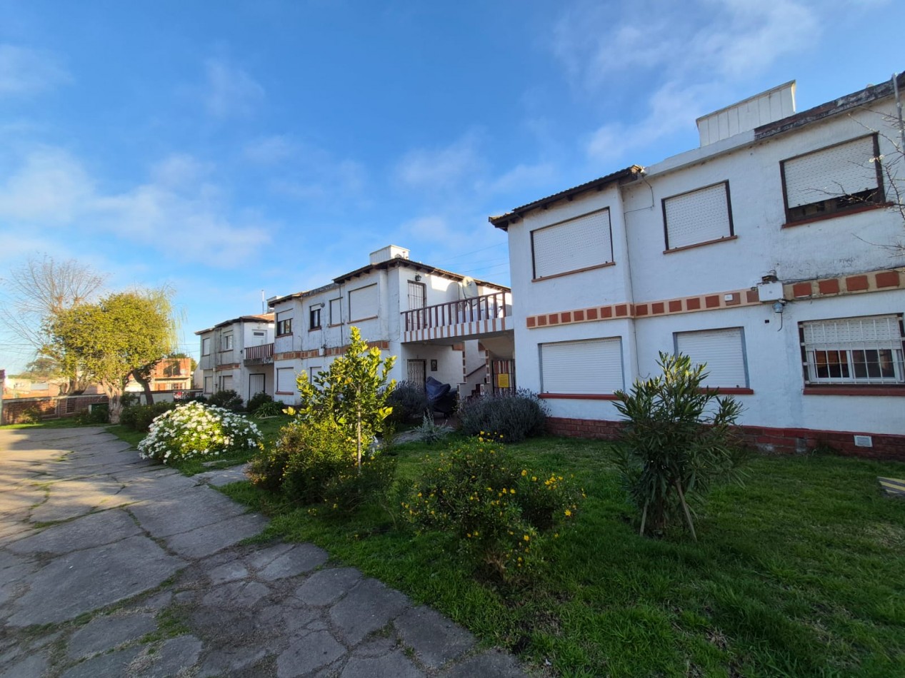 Departamento 2 amb reciclado con cochera fija 