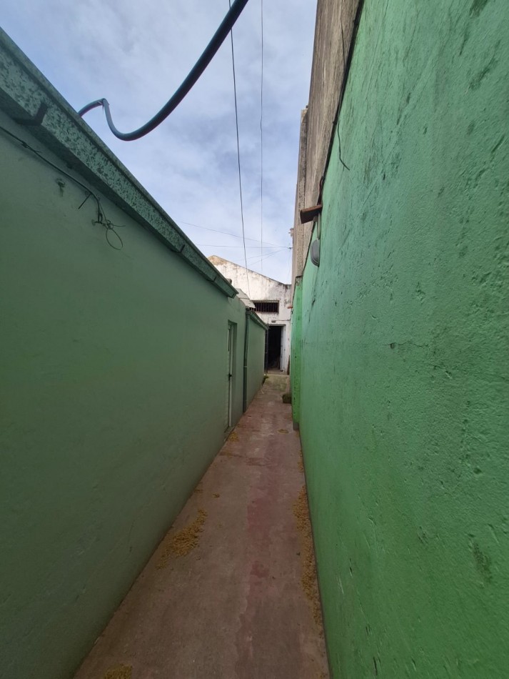 Propiedad en Block frente a la Estacion Ferroautomotora