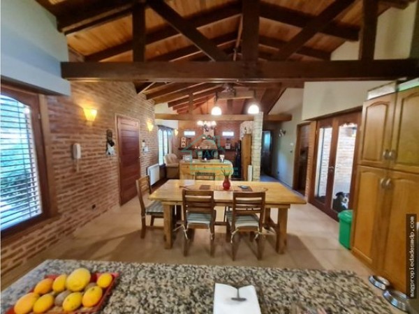 Chalet Colina Alegre