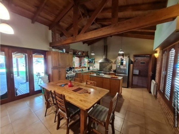 Chalet Colina Alegre