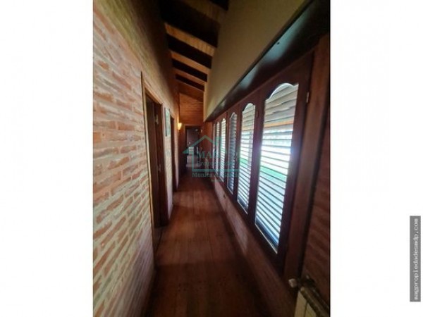Chalet Colina Alegre