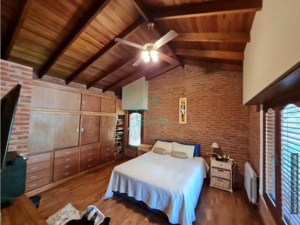 Chalet Colina Alegre