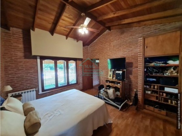 Chalet Colina Alegre