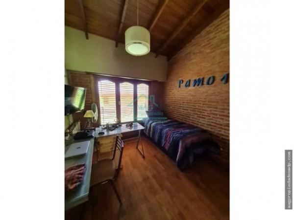 Chalet Colina Alegre