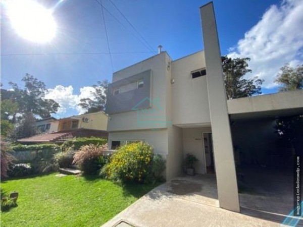 Chalet Bosque Peralta Ramos